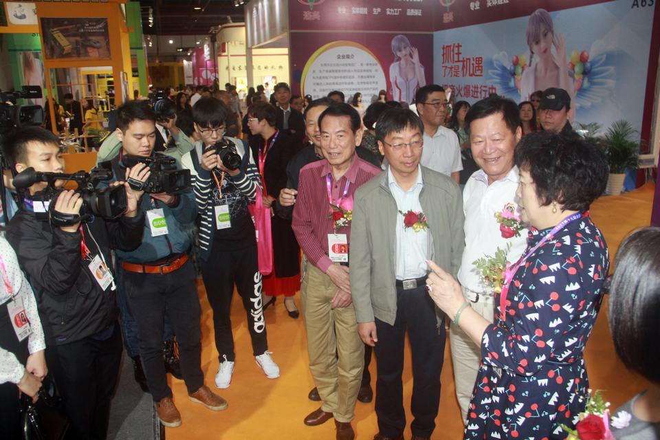 2017第十九届全国(广州)性文化、成人用品、保健品博览会(图7) 图片关键词